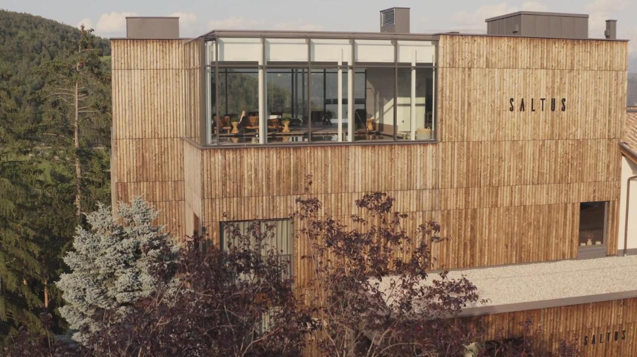 Saltus Hotell San Genesio Atesino Exteriör bild